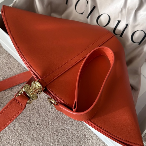 Brand new with a box A.Cloud bag - Picture 3 of 9